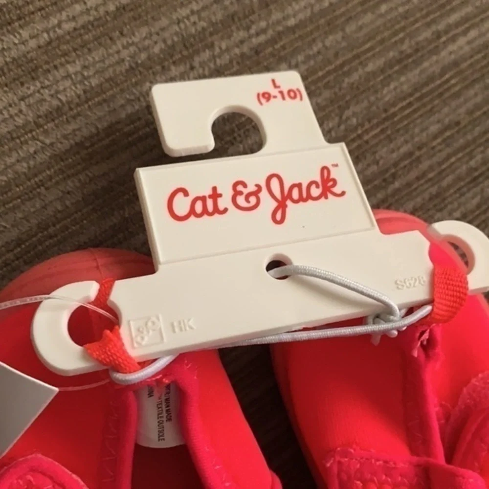 Cat & Jack children’s pink water shoes